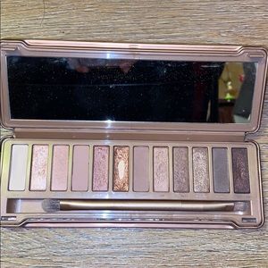Urban Decay Naked 3 used palette